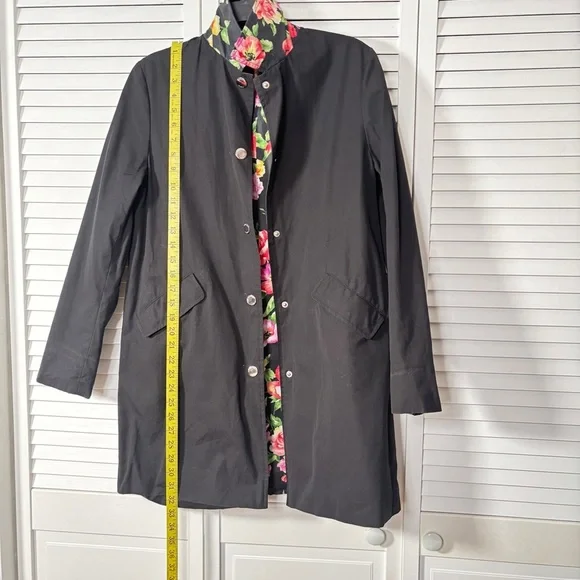 JONES NEW YORK SIGNATURE Reversible Black Floral Rose Rain Coat •Size SP - Picture 6 of 11